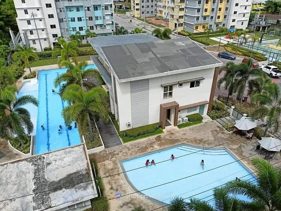 Condo 4U 2Stay Davao Apartahotel
